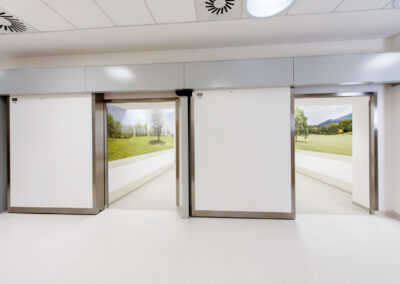 cupr_systems_radiation_shielded_doors_project_gallery_fn_olomouc_linear_system_doors